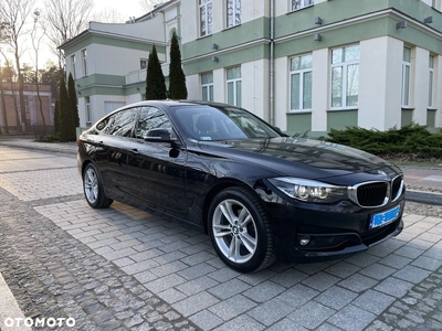 BMW Seria 3 318d Advantage