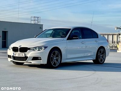 BMW Seria 3 330i xDrive M Sport Sport