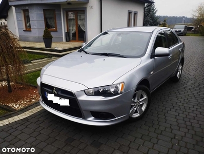 Mitsubishi Lancer 1.6 Invite