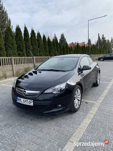 Opel Astra J GTC