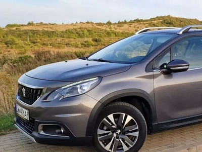 Peugeot 2008 I SUV Facelifting 1.2 PureTech 110KM 2017