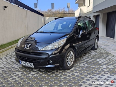 Peugeot 207sw 1.4 benzyna