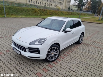 Porsche Cayenne Platinum Edition