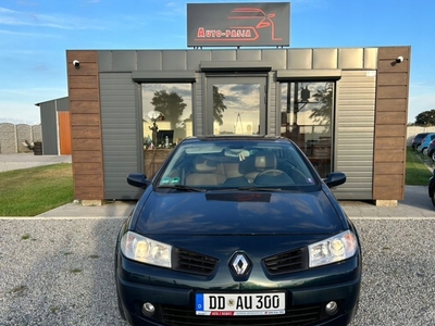 Renault Megane II Cabrio 2.0 i 16V 135KM 2006