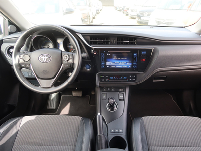 Toyota Auris 2016 Hybrid 50967km Hatchback