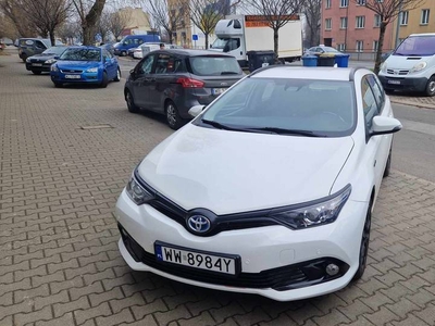 TOYOTA AURIS HYBRID 1.8