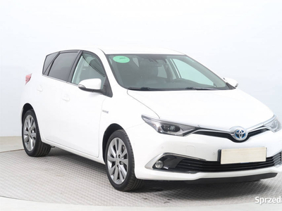 Toyota Auris Hybrid