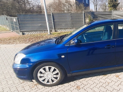 Toyota Avensis II benzyna + gaz 2005 świetny stan