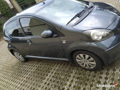 Toyota Aygo 1.0 Benzyna, klima, 4/5 drzwi, stan bdb