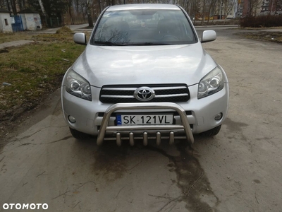 Toyota RAV4 2.2 D-4D Sol 180