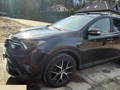 Toyota RAV4 IV MPV Facelifting 2.5 Hybrid 197KM 2016