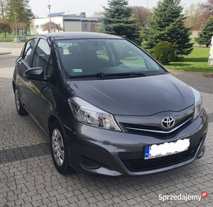 Toyota yaris III 1.0 bezyna salon polska