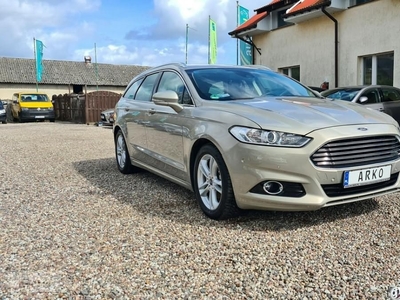 Ford Mondeo VIII Titanium, navi, 2xPDC