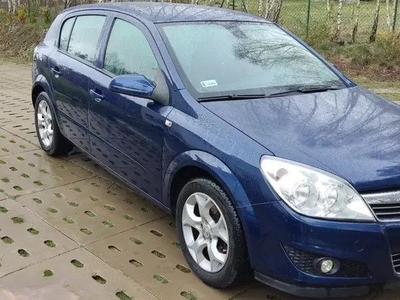 Opel Astra H - niski przebieg