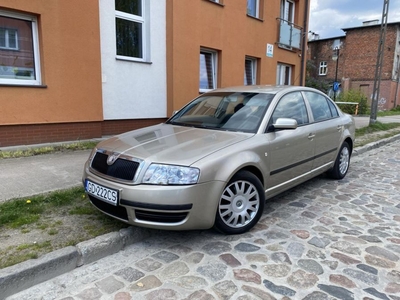 Skoda SuperB zadbana zdrowa.