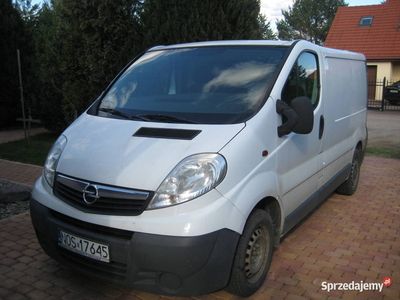 Sprzedam samochód dostawczy OPEL VIVARO