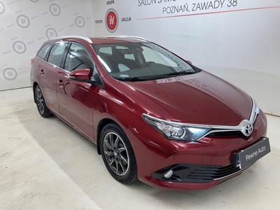 Toyota Auris II Touring Sports Facelifting 1.6 Valvematic 132KM 2016