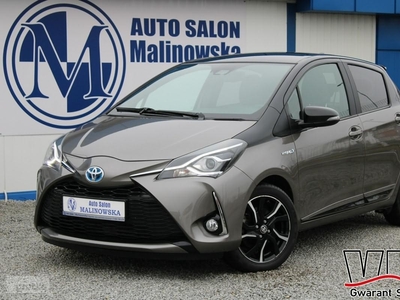 Toyota Yaris III HYBRID Navi Kamera Led Klimatronik Radar Asystent Wolne Ręce Sensory