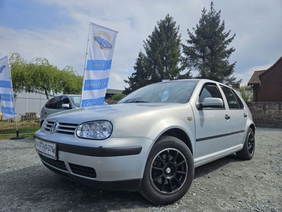 Volkswagen Golf 4