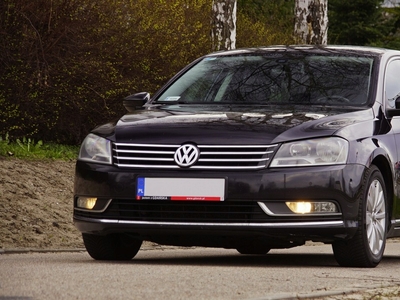 Volkswagen Passat B7 Limousine 2.0 TDI CR DPF BlueMotion 140KM 2011