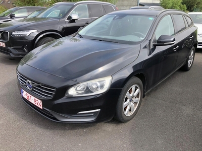 Volvo V60 I Kombi Facelifting 2.0 D4 DRIVE-E 181KM 2014