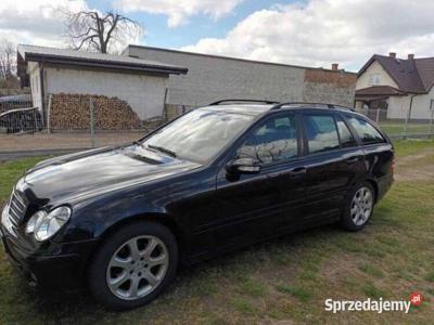 Mercedes-Benz c220!!