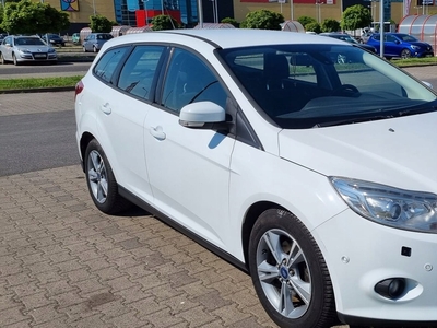 Ford Focus III Kombi 2.0 Duratorq TDCi DPF 140KM 2014