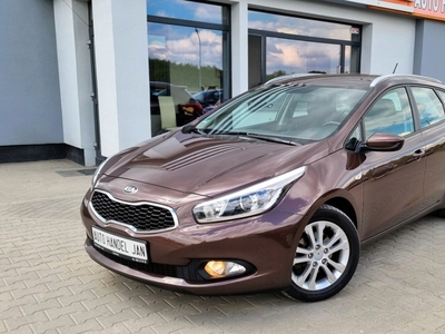 Kia Ceed II Kombi 1.4 DOHC 100KM 2013