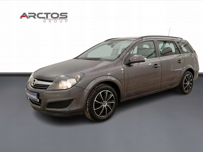 Opel Astra J Sports Tourer 1.6 Twinport ECOTEC 115KM 2010