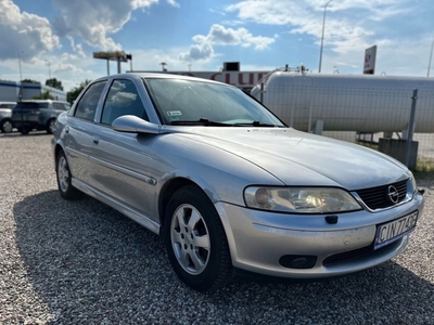 Opel Vectra B Sedan 2.2 16V ECOTEC 147KM 2001