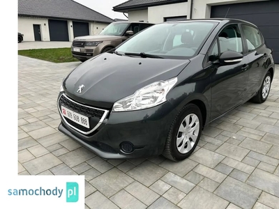 Peugeot 208 I