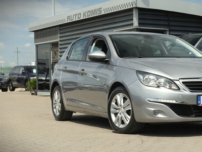 Peugeot 308 II Hatchback 5d 1.6 THP 125KM 2013