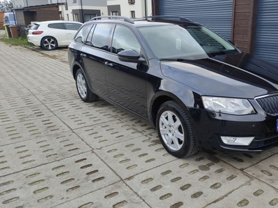 Skoda Octavia III combi ambition canton