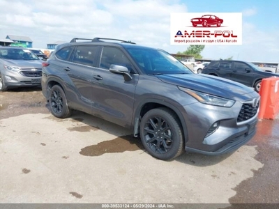 Toyota Highlander III 2023