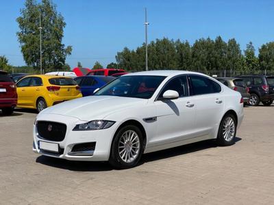 Jaguar XF II Sedan 2.0 i4D 180KM 2015