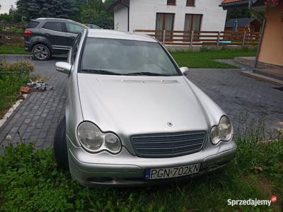 Mercedes w203 c-klasa