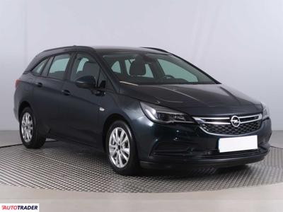 Opel Astra 1.6 108 KM 2017r. (Piaseczno)