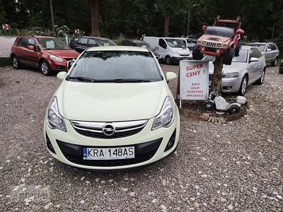 Opel Corsa D 1.2 16V Essentia