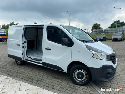 Renault Trafic w pełni sprawny, niski przebieg, super stan,…