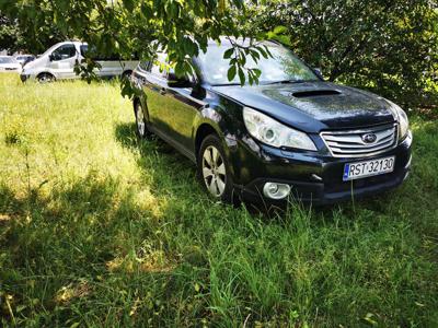 Subaru outback 2010 rok uszkodzony silnik