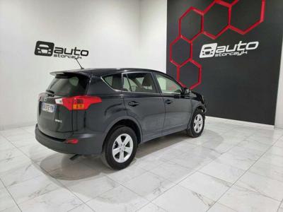 Toyota RAV4 IV MPV D-4D 125 124KM 2013