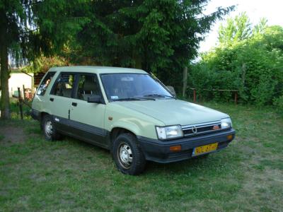 Zabytkowa zolte tablice ,Toyota Tercel 1,5 4 WD ,zyleta.