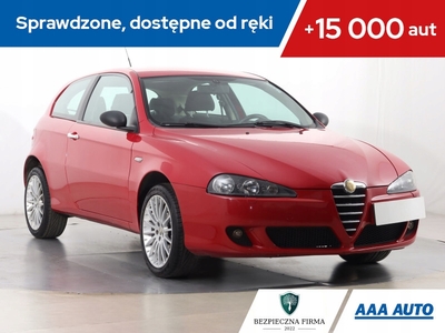 Alfa Romeo 147 Hatchback 1.6 i 16V T.Spark 120KM 2005