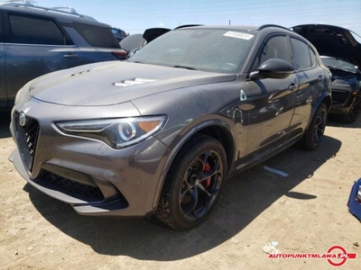 Alfa Romeo Stelvio 2022