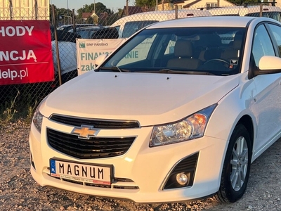 Chevrolet Cruze Sedan 1.8 16V DOHC 141KM 2013