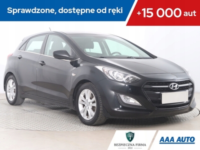 Hyundai i30 II Hatchback 5d 1.6 CRDi 110KM 2015