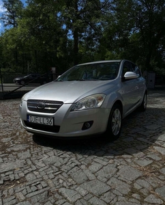 Kia Ceed I Hatchback 1.6 CRDi 115KM 2008