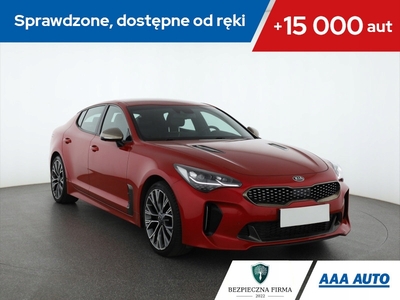 Kia Stinger Liftback 2.0 T-GDi 245KM 2018