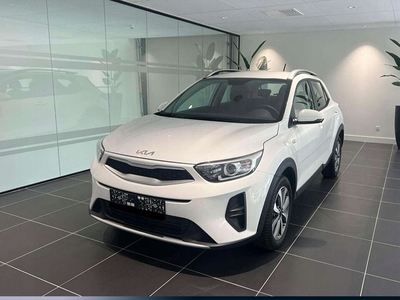 Kia Stonic Crossover Facelifting 1.2 DPI 84KM 2024