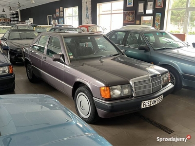 Mercedes 190E 2.0 z Niemiec po starszej Pani 141 000 km ładny stan